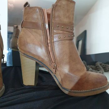 Bottine en cuir marron