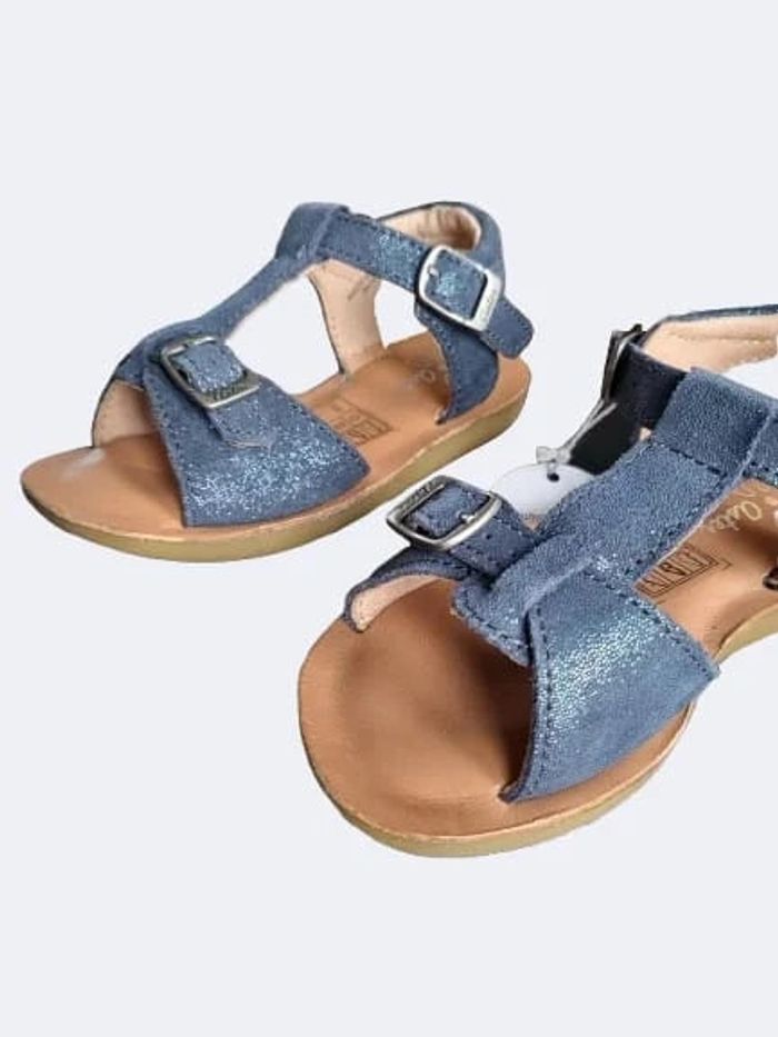 Sandalettes neuves Aster Pointure 25 - photo numéro 3
