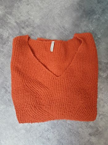 Pull femme taille L ligne à suivre bon état