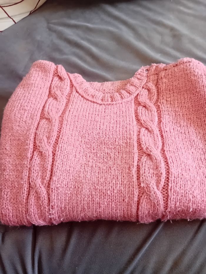 Pull laine tricoté mains - photo numéro 2