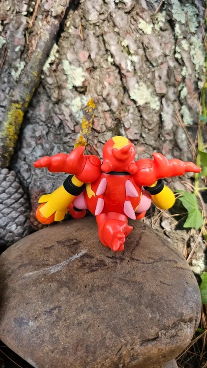 Super grande figurine Pokemon Nintendo maganon - photo numéro 5