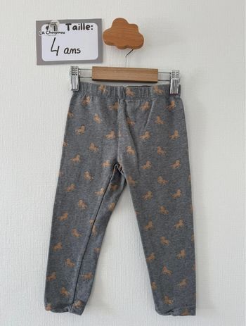 Legging gris - taille 4 ans 🌸