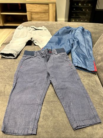 Lot 3 pantalons 12 mois