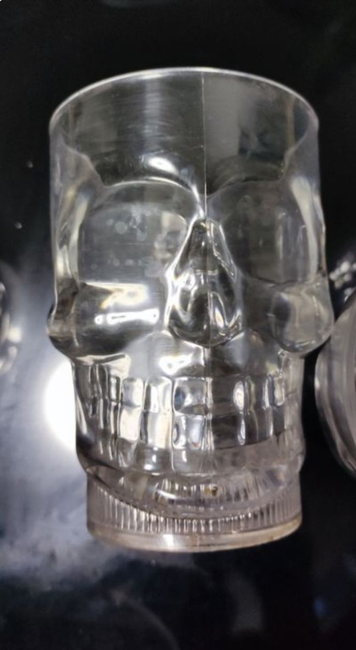 Lot de 4 verres en plastique halloween - photo numéro 3