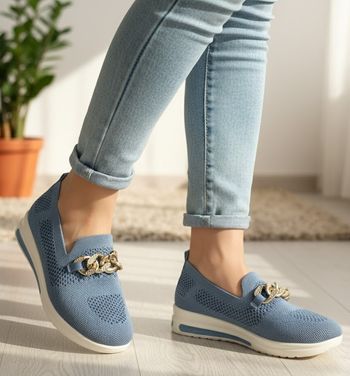 Chaussures Respirantes Élégantes Bleu Ciel à Chaîne Dorée