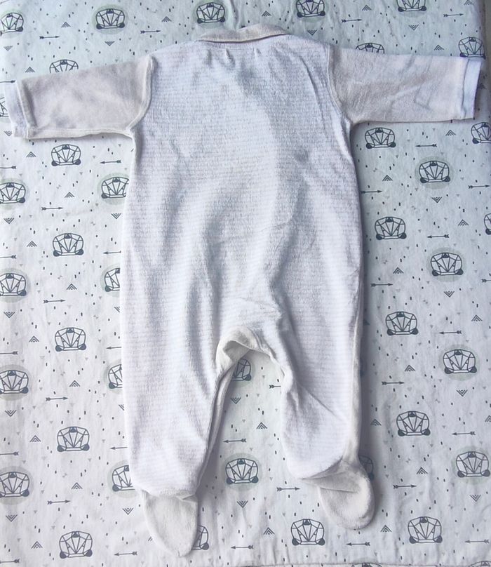 Lot de pyjamas en velours taille 6 mois - photo numéro 8
