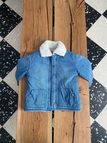 Veste en jean doublée moumoute – KIABI – Taille 3 ans (90-97 cm)