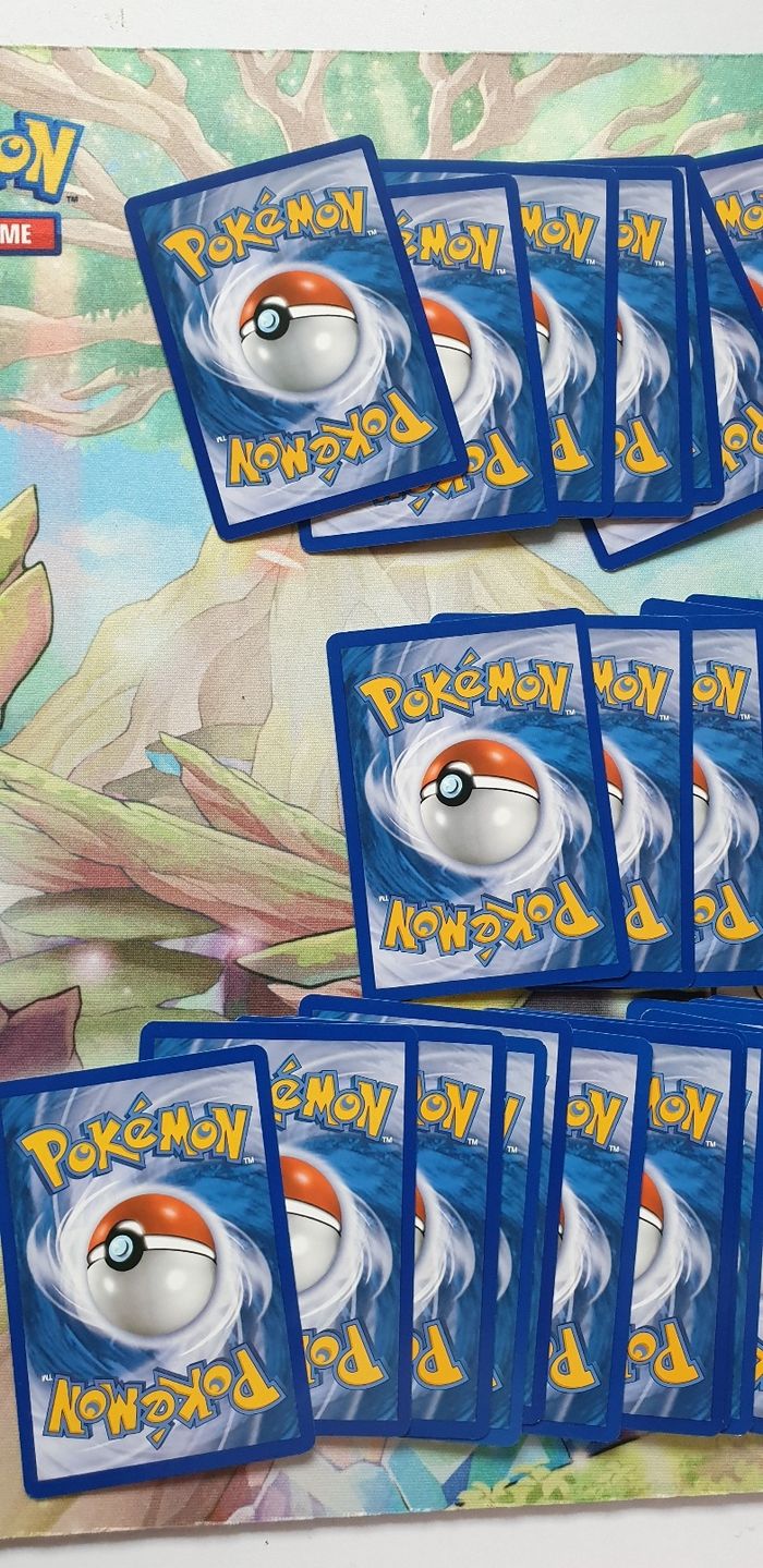 Lot de 56 cartes pokémon - photo numéro 6