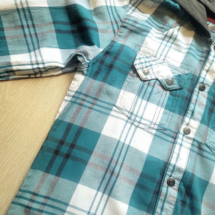 Chemise bleu vert. Garçon 12 ans. Marque Gémo - photo numéro 2