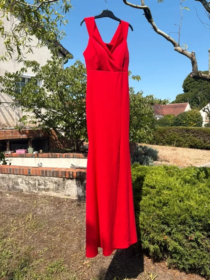 Longue robe rouge
