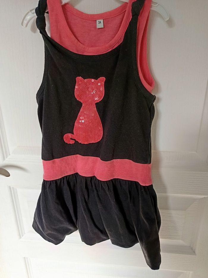 Robe 3 ans en très bon état