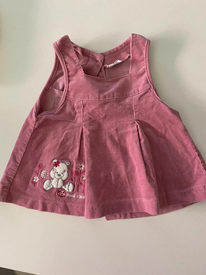 Robe sans manche en velours 3 mois