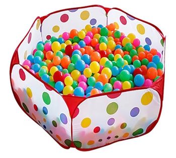 Piscine à balles pliable, balles comprises.