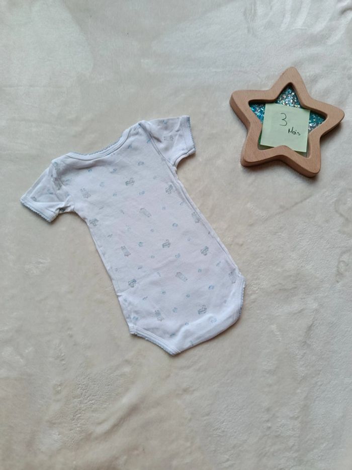 Lot bodies 3 mois Petit Bateau - photo numéro 10