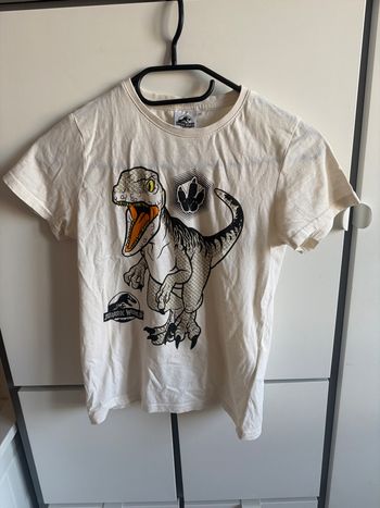 T-shirt jurassic world