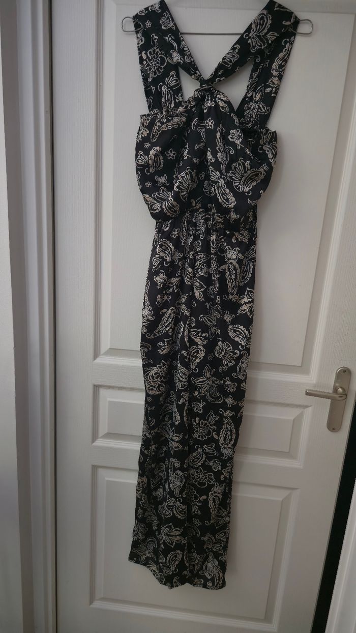 Combinaison noire et blanche - photo numéro 2