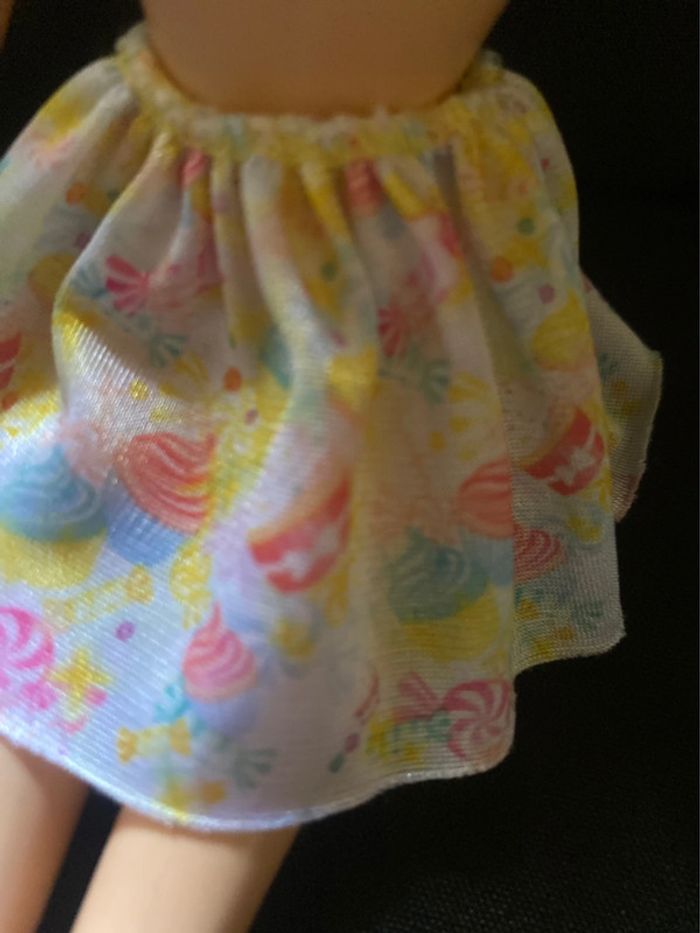 Jupe à motifs pour poupée Barbie - photo numéro 4