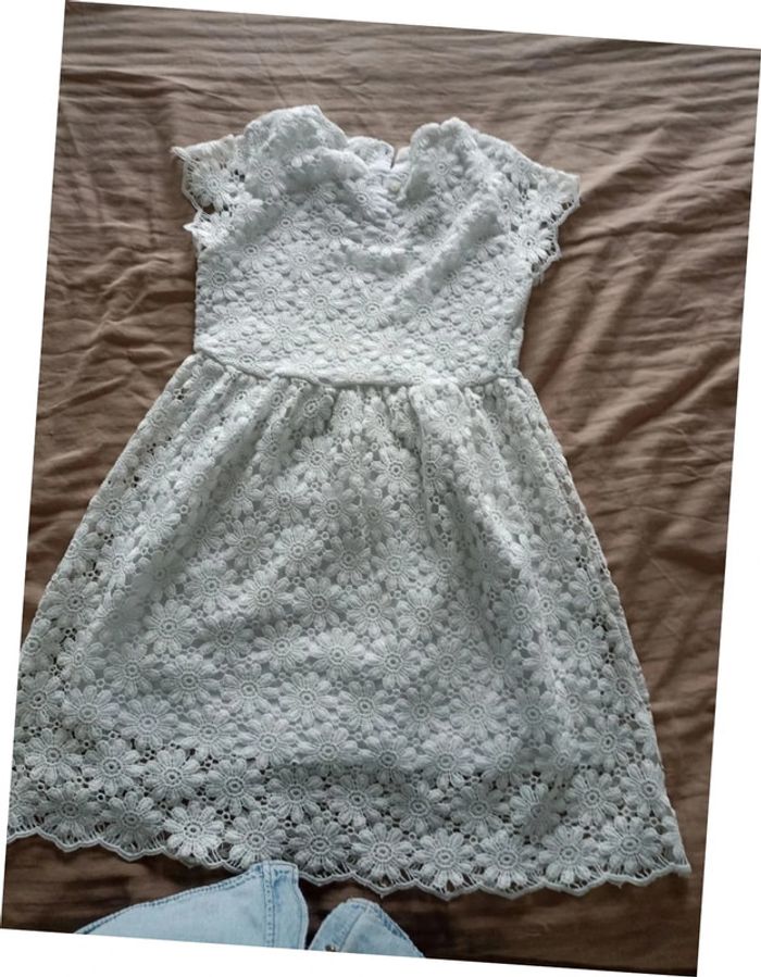 Superbe robe dentelle - photo numéro 7
