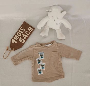 Tee-shirt  👣  manches  longues  beige  Kitchoun  1mois/54cm