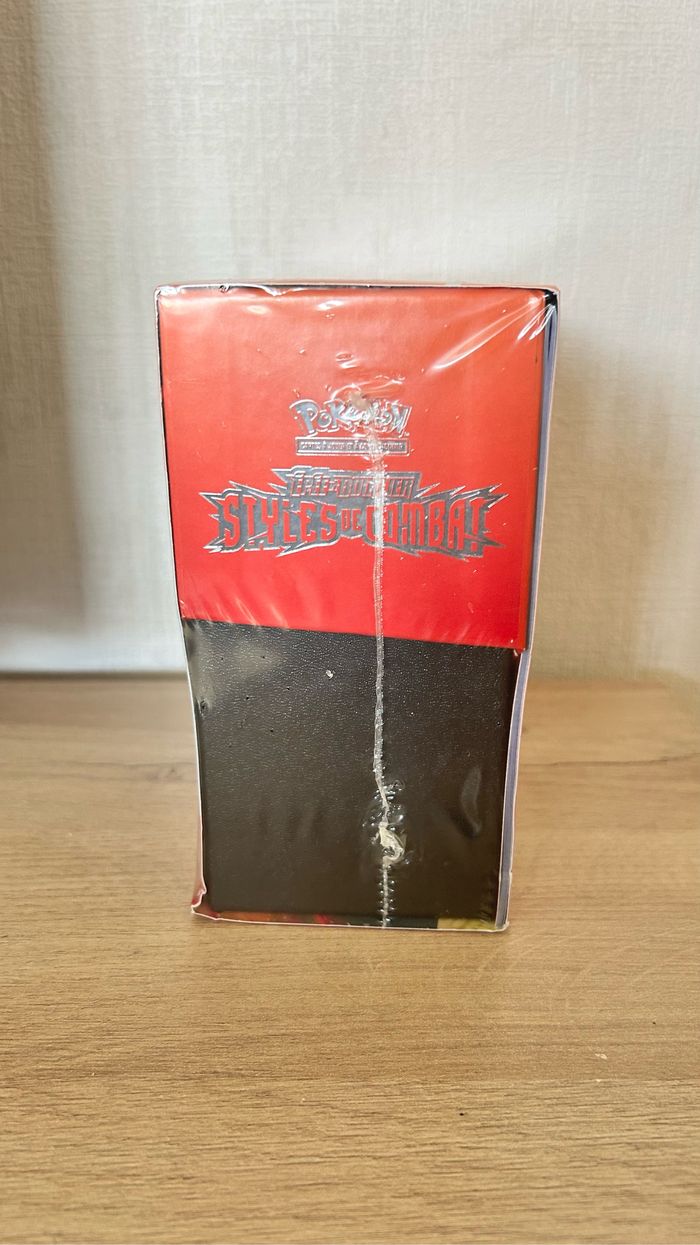 Pokémon Etb Eb05 Style de combat Rouge + Plexi - photo numéro 5