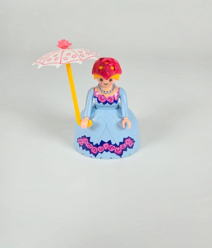 Princesse et son ombrelle