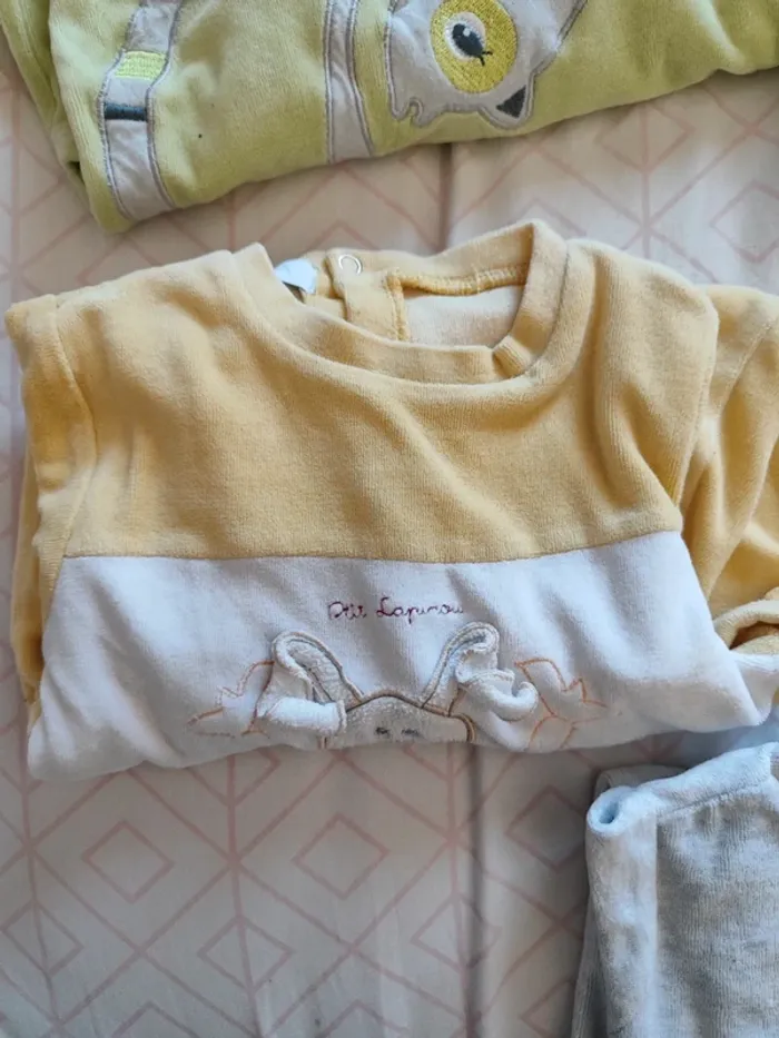 Pyjamas 9 mois - photo numéro 3