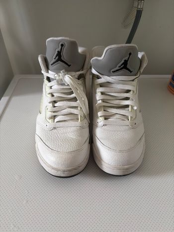 AIR JORDAN