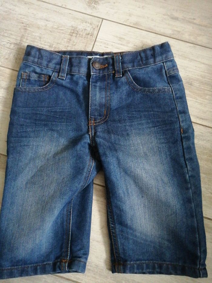 Bermuda jean t 6 ans