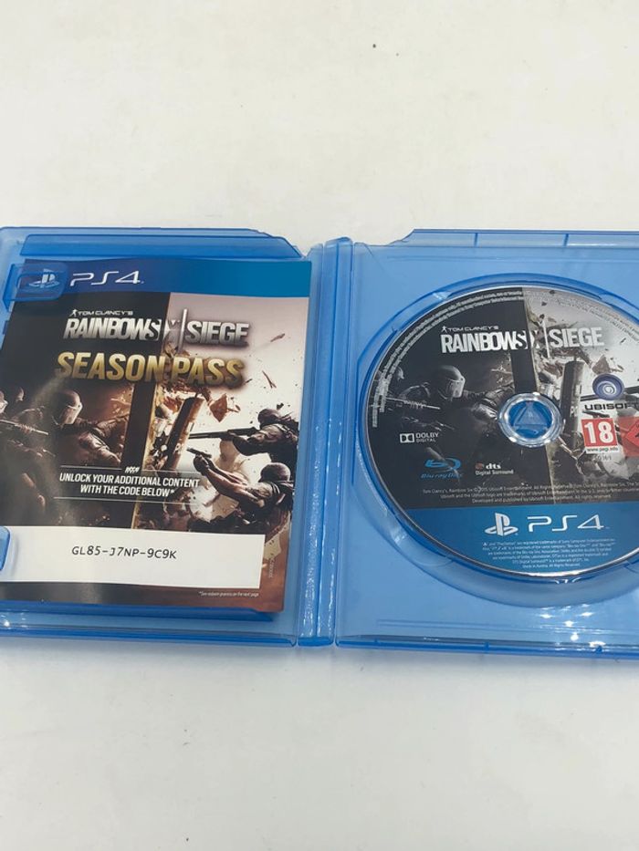 Jeu vidéo Rainbow six siège Édition Gold sur console PlayStation 4 - photo numéro 5