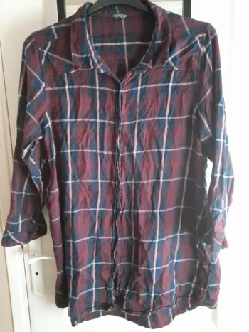 Chemise à carreaux bordeaux et bleu 46
