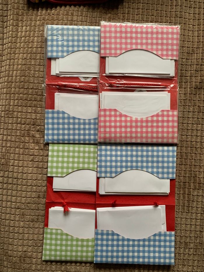 4 Pochettes d’enveloppes et papiers - photo numéro 2