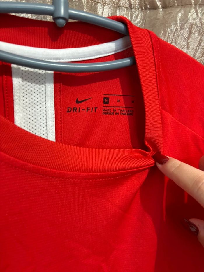 T-shirt Nike homme – comme neuf - photo numéro 3