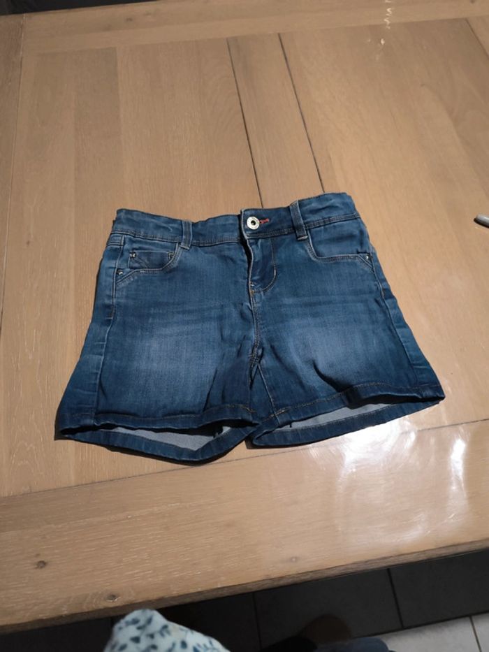 Short okaidi 9 ans
