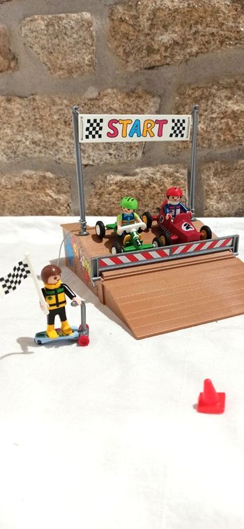 Course de caisses à savon playmobil