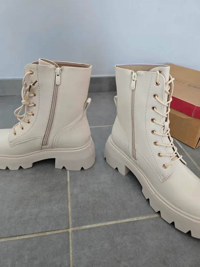 Bottines beige - photo numéro 2