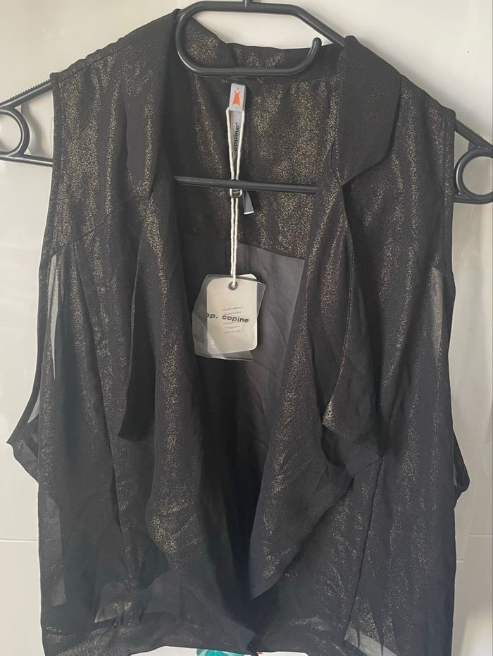 Haut Cop Copine TS sans manches couleur noir brillant Neuf avec étiquette