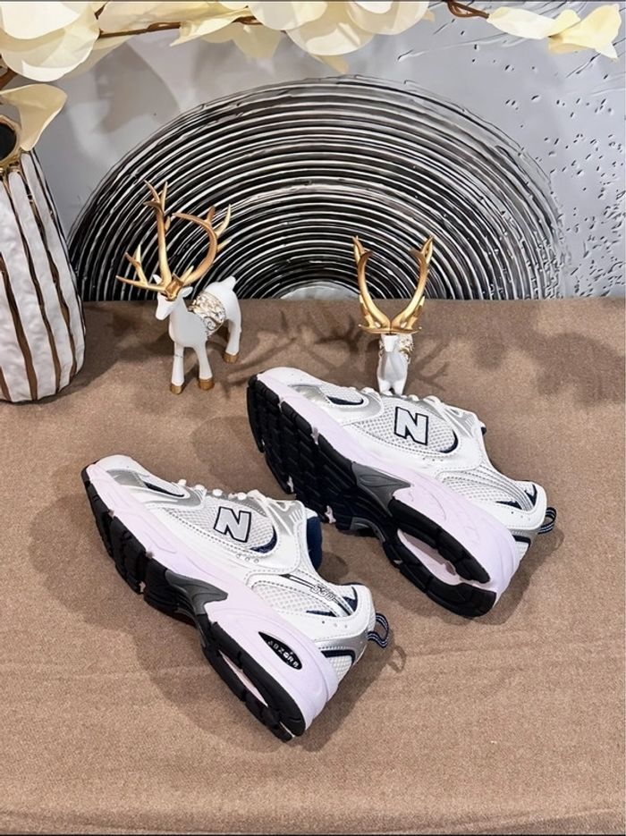 New balance 530 taille 39.5 - photo numéro 3