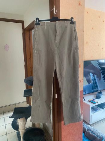 Pantalon coupe droite femme taille 36 très bon etat
