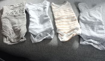 Lot de Bodies hiver garçon 3 mois