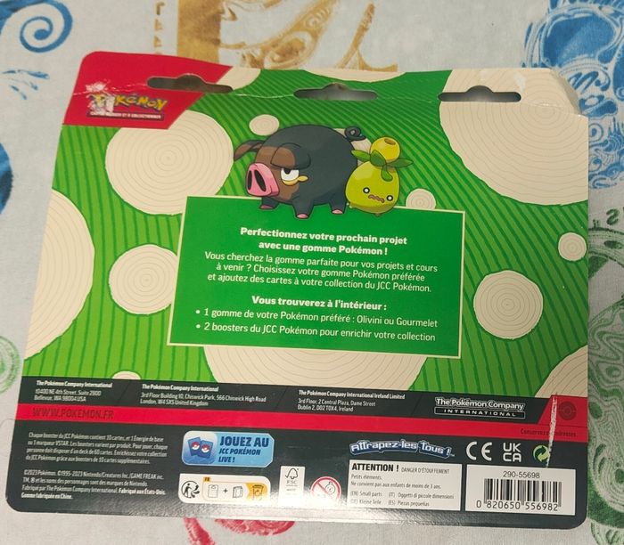 Pack Cartes Pokémon 2 boosters + Gomme - photo numéro 2