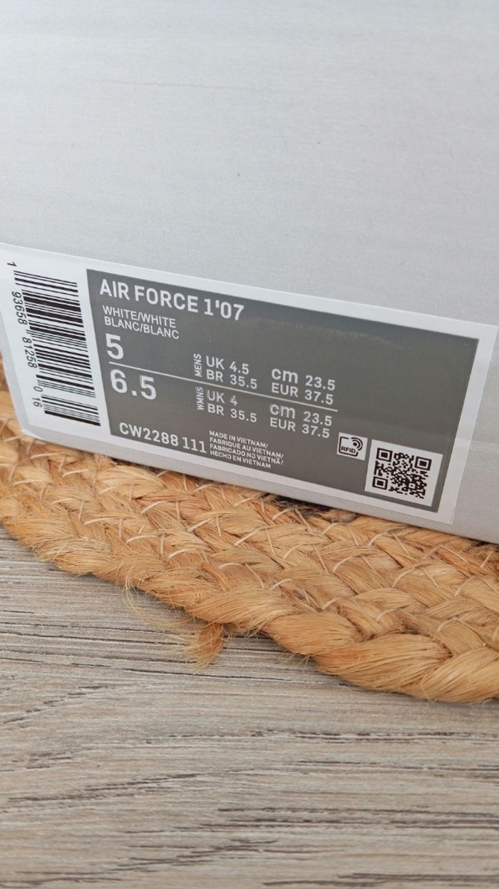 Nike air force one , taille :37,5 - photo numéro 8