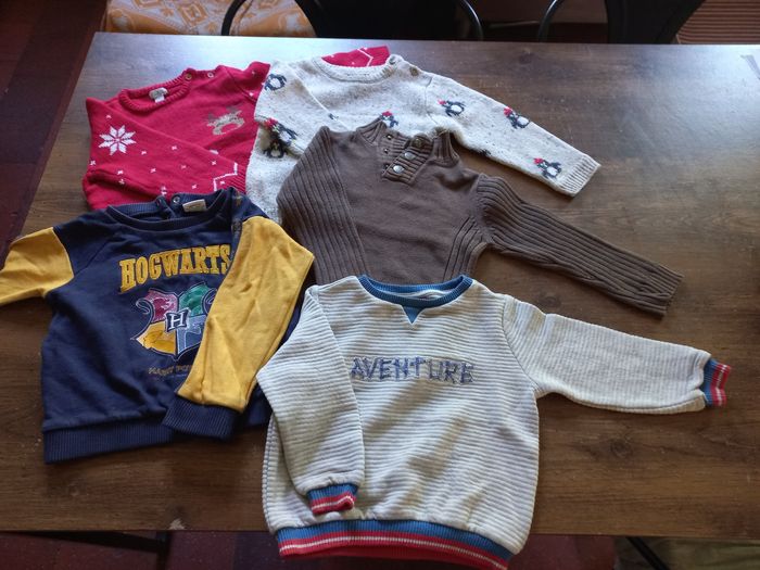 Lot de pulls 3ans - photo numéro 2