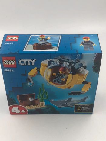 Boîte LegoCity 60263 sous marin national géographique neuf