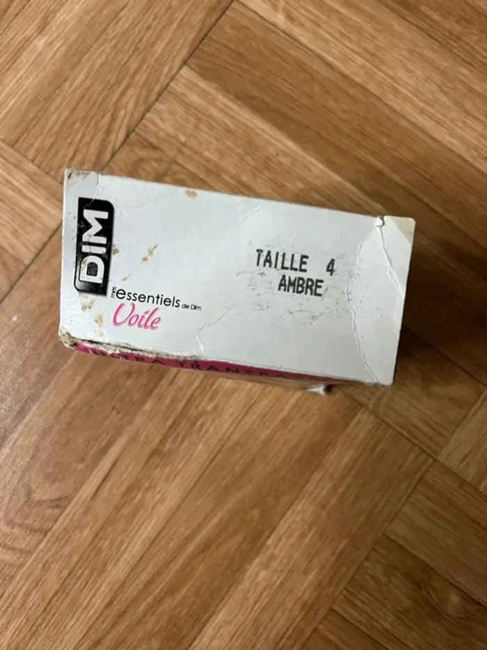 Collant ultra transparent ambre 15D - 4 DiM (NEUF) - photo numéro 2