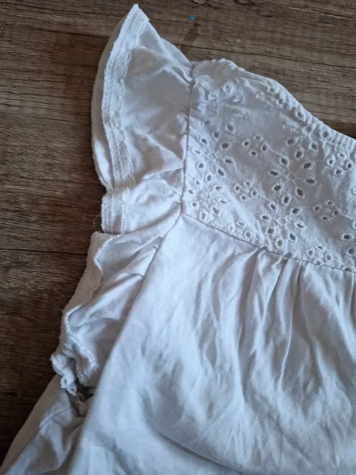 Haut broderie 4 ans - photo numéro 3