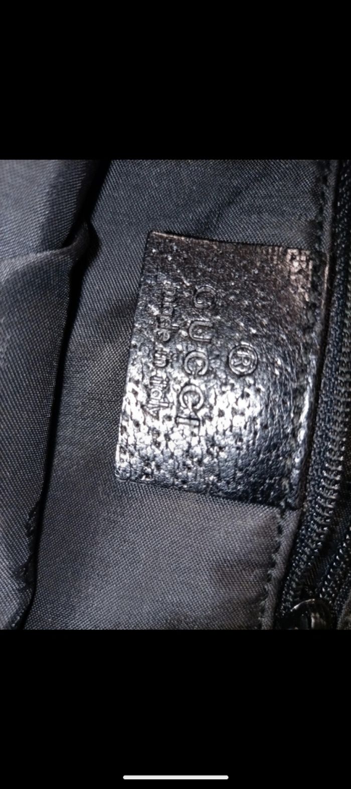 Sac Gucci vintage  en très très bon état et très joli à sortir - photo numéro 2