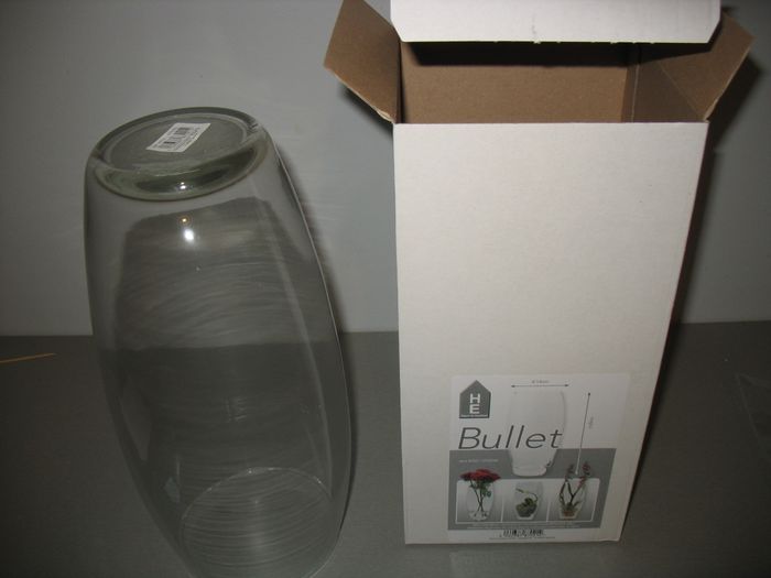 VASE TRANSPARENT EN VERRE "BULLET" - 29 cm - n°21 - photo numéro 2