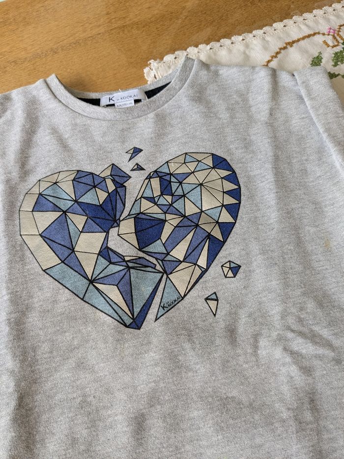 Sweat fille sans manche longue 6ans Kookaï motif coeur façon diamant bleu et argenté - photo numéro 2