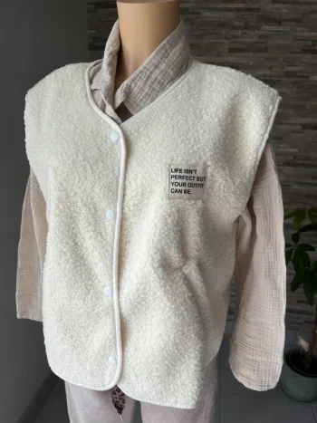 Veste sans manches écru