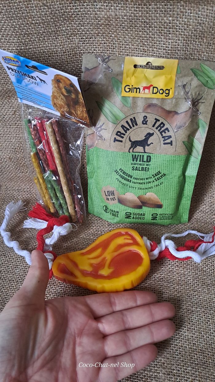 Lot friandises et jouets pour chien - photo numéro 2